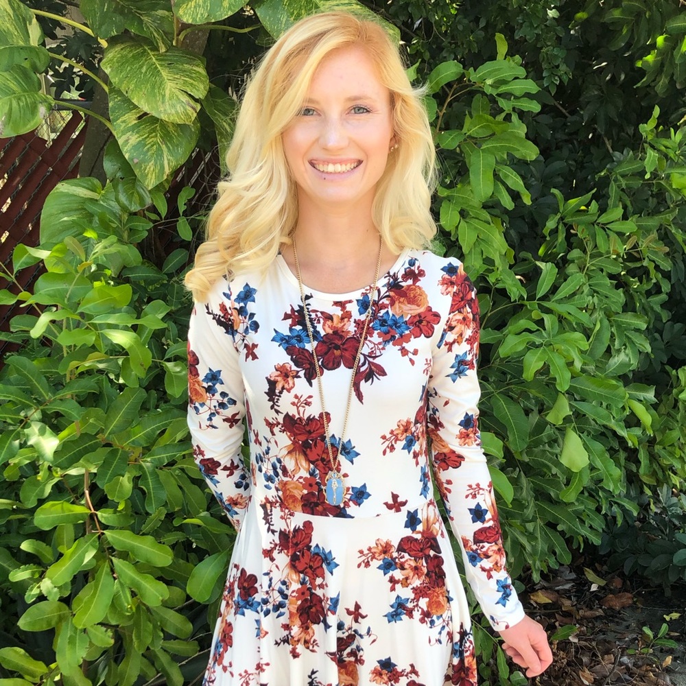 Reborn J Ivory Floral Dress - Picture 4 of 7